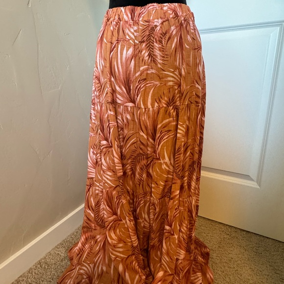 NWT Maxi Skirt - Picture 3 of 6